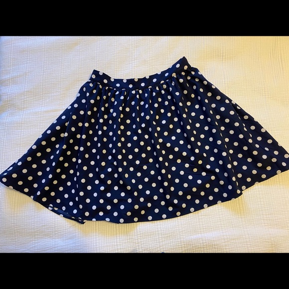 Navy and white polka dot circle skirt - Picture 3 of 4